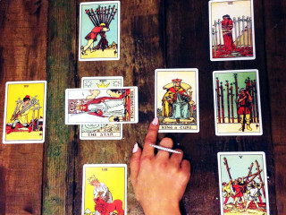 A tarot kártya jelentése sose igaz! Kártyafejtés haladóknak
