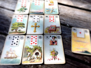 Kisasszonykártya, azaz a Lenormand kártya